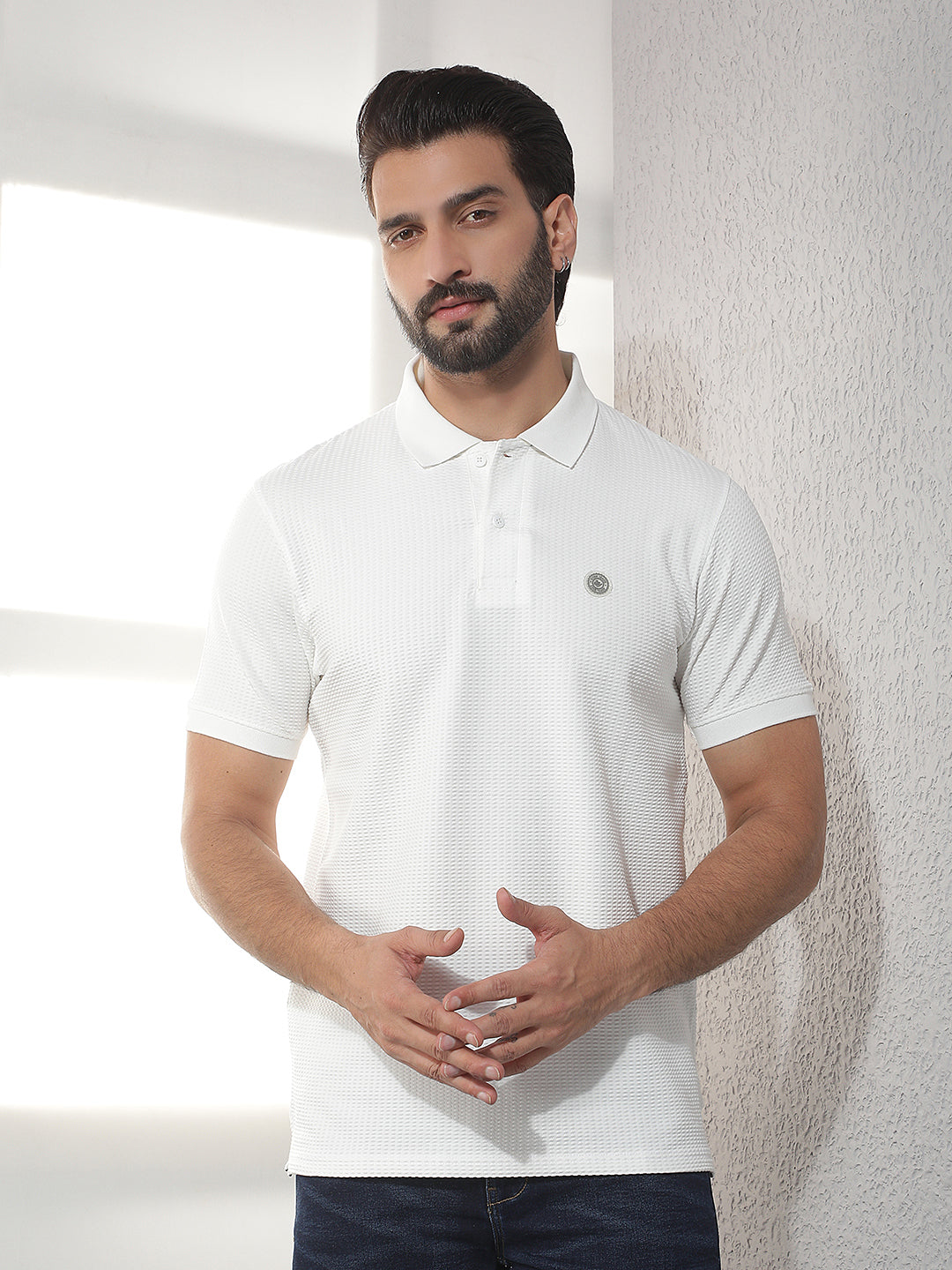 cobb white solid polo neck t-shirt