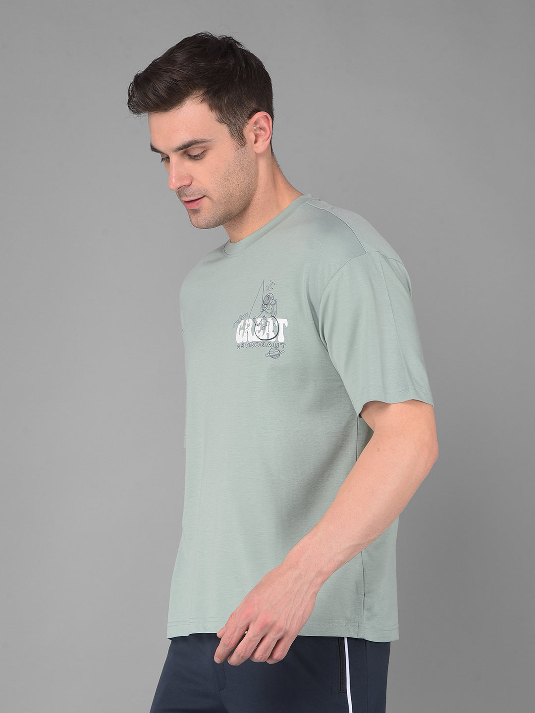 cobb pistachio printed round neck oversized t-shirt
