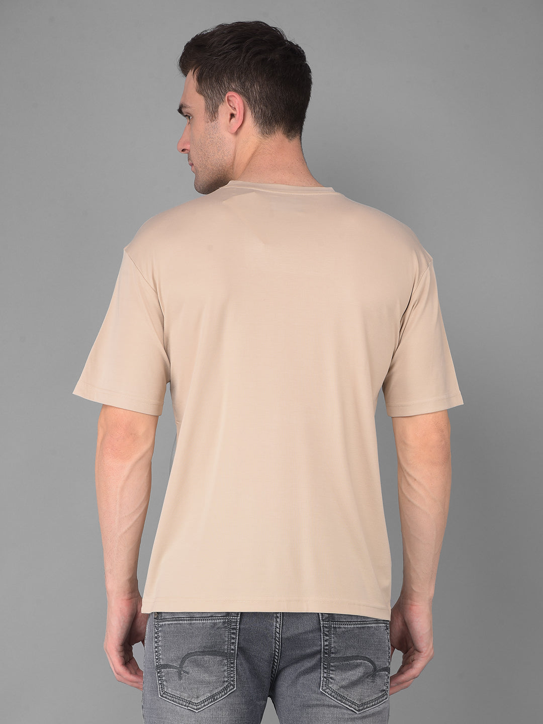 cobb great beige printed round oversized neck t-shirt