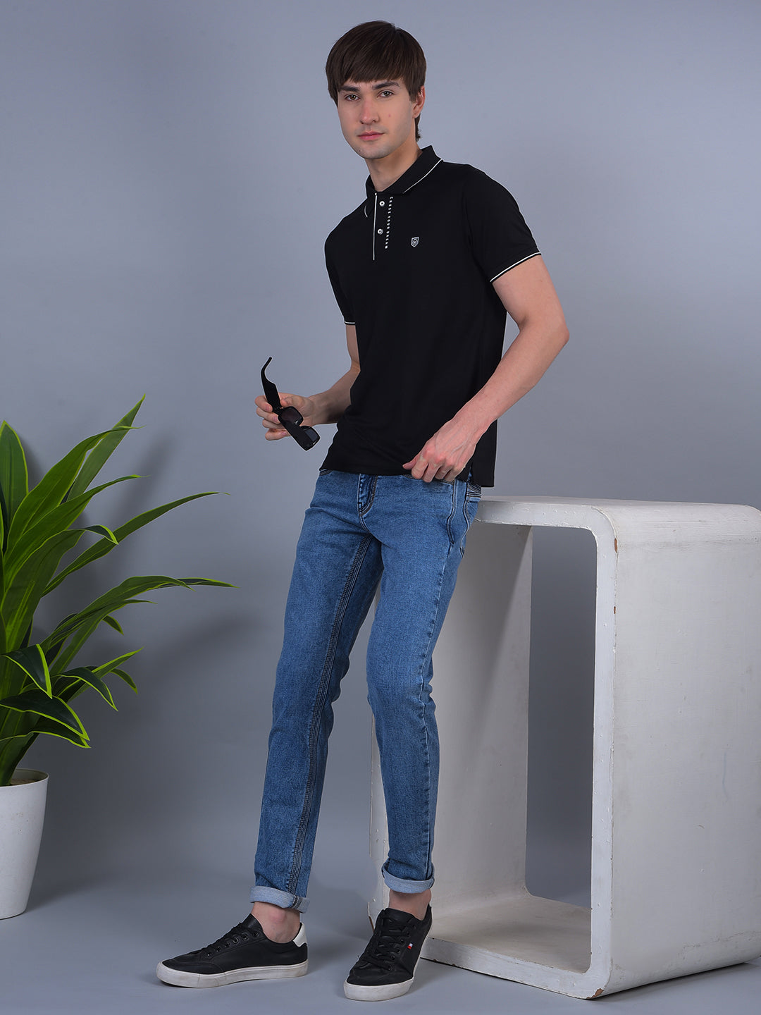 COBB BLACK PRINTED POLO NECK T-SHIRT