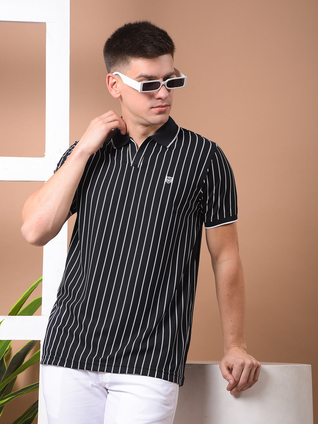 cobb black striped polo neck t-shirt
