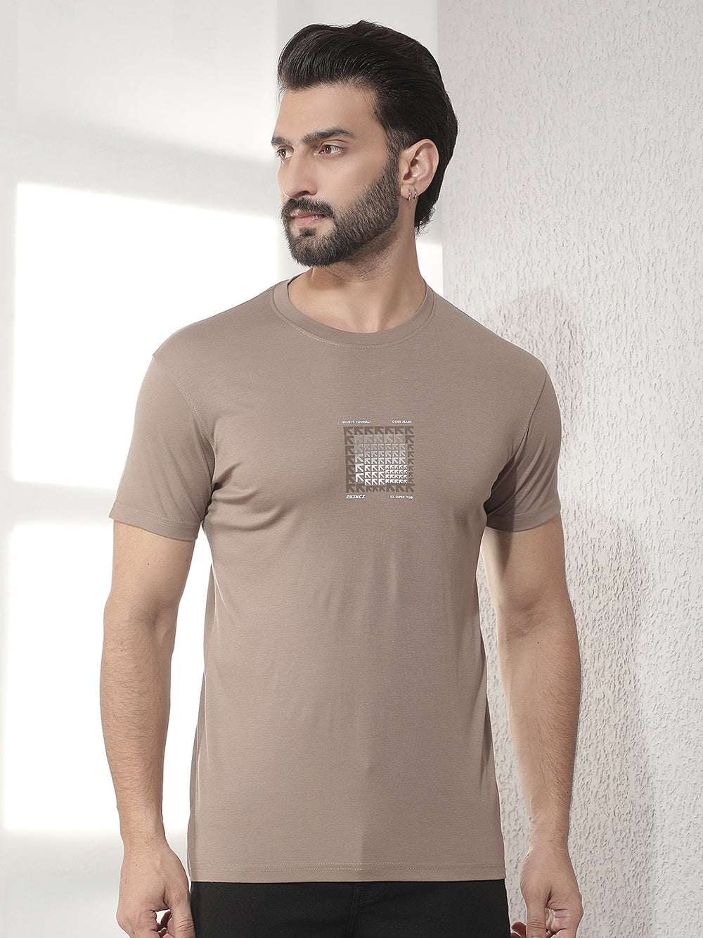 cobb brown printed round neck t-shirt