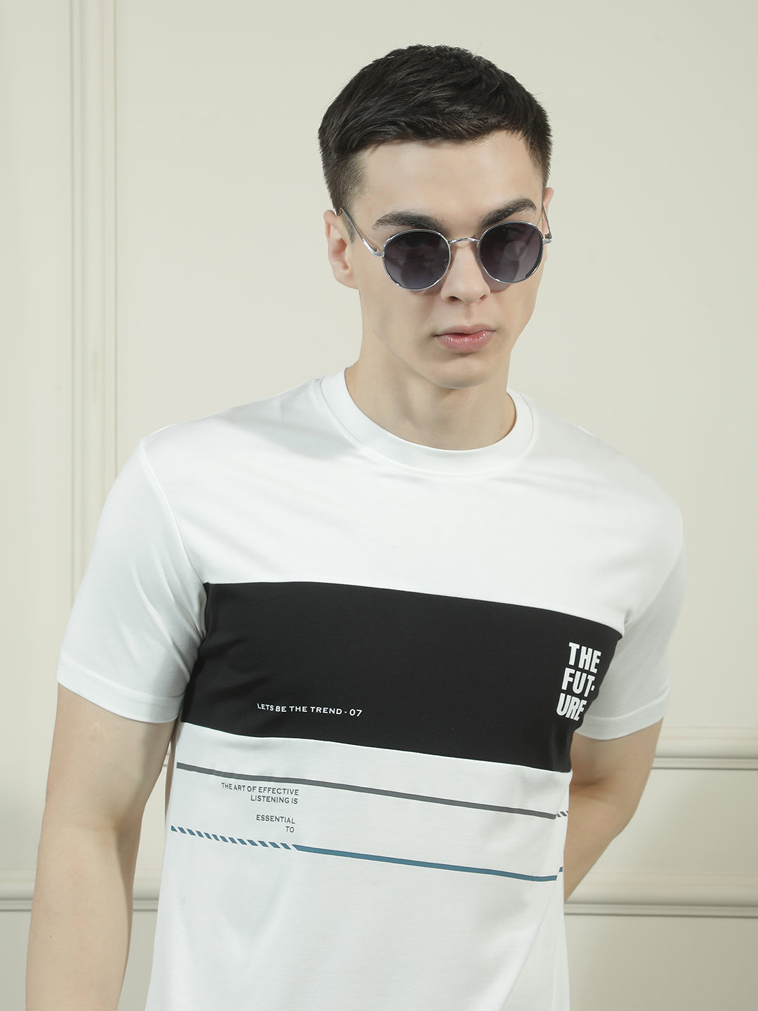 cobb white striped round neck t-shirt