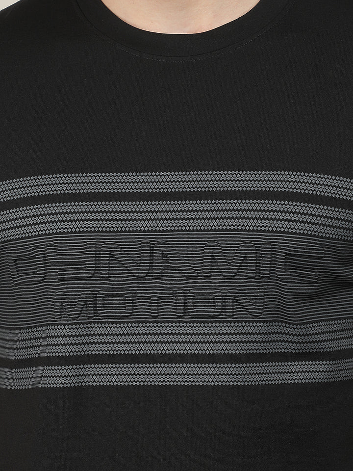 black printed round tees