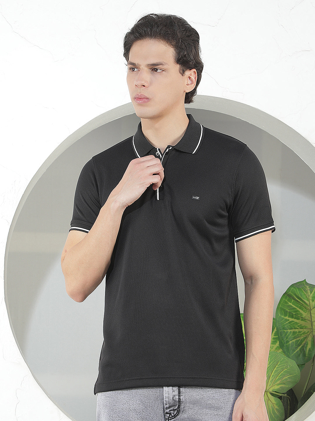 black textured polo t-shirt