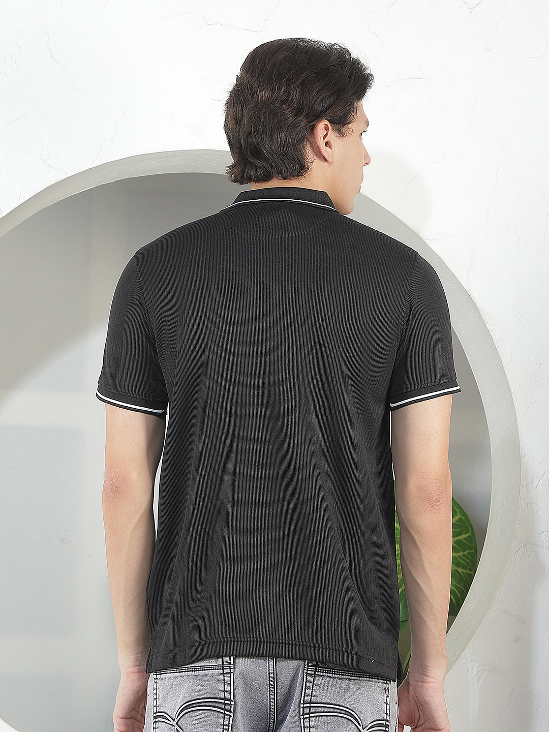 black textured polo t-shirt