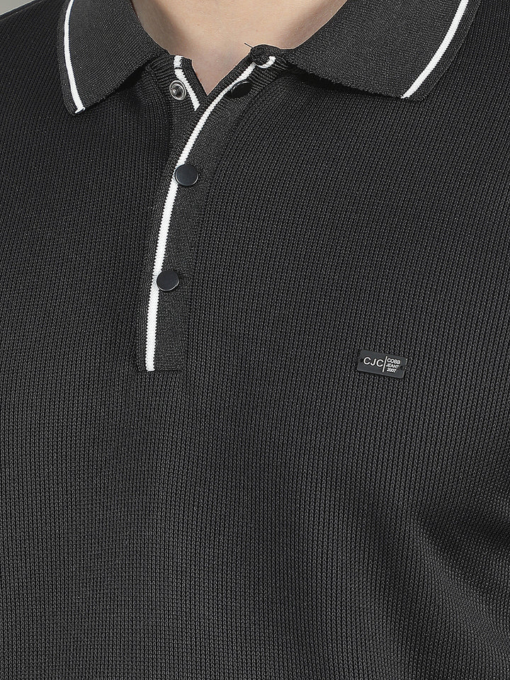 black textured polo t-shirt
