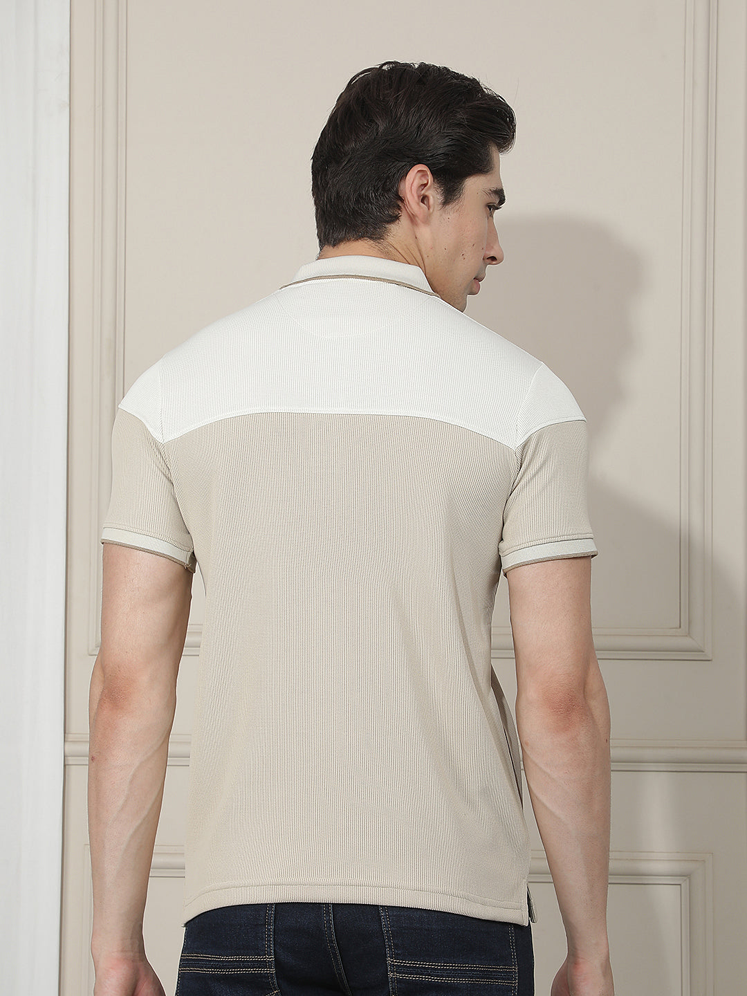 beige color-block polo t-shirt