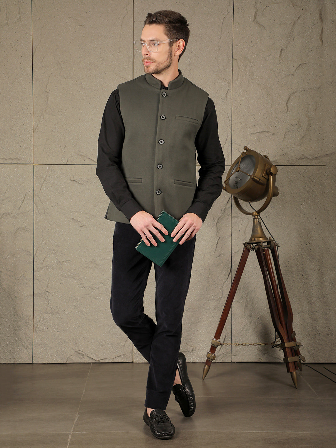 COBB SOLID BOTTLE GREEN BAND COLLAR WAIST COAT