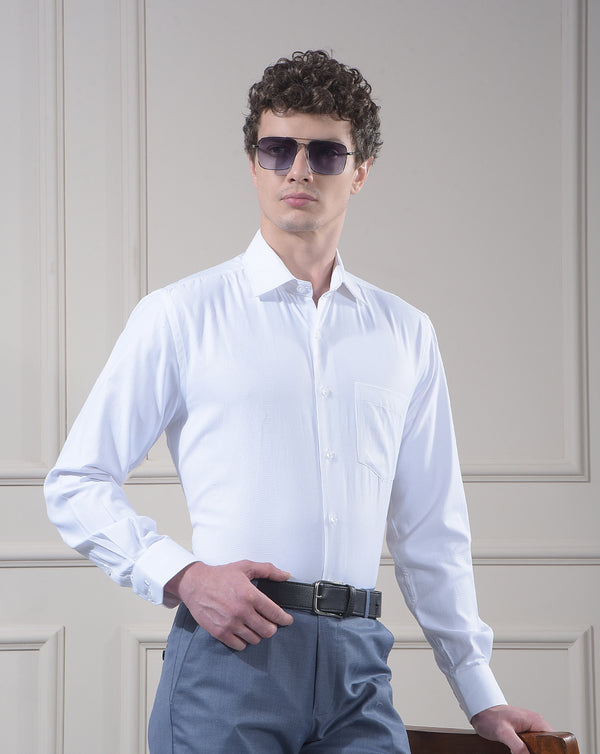cobb white solid smart-fit formal shirt