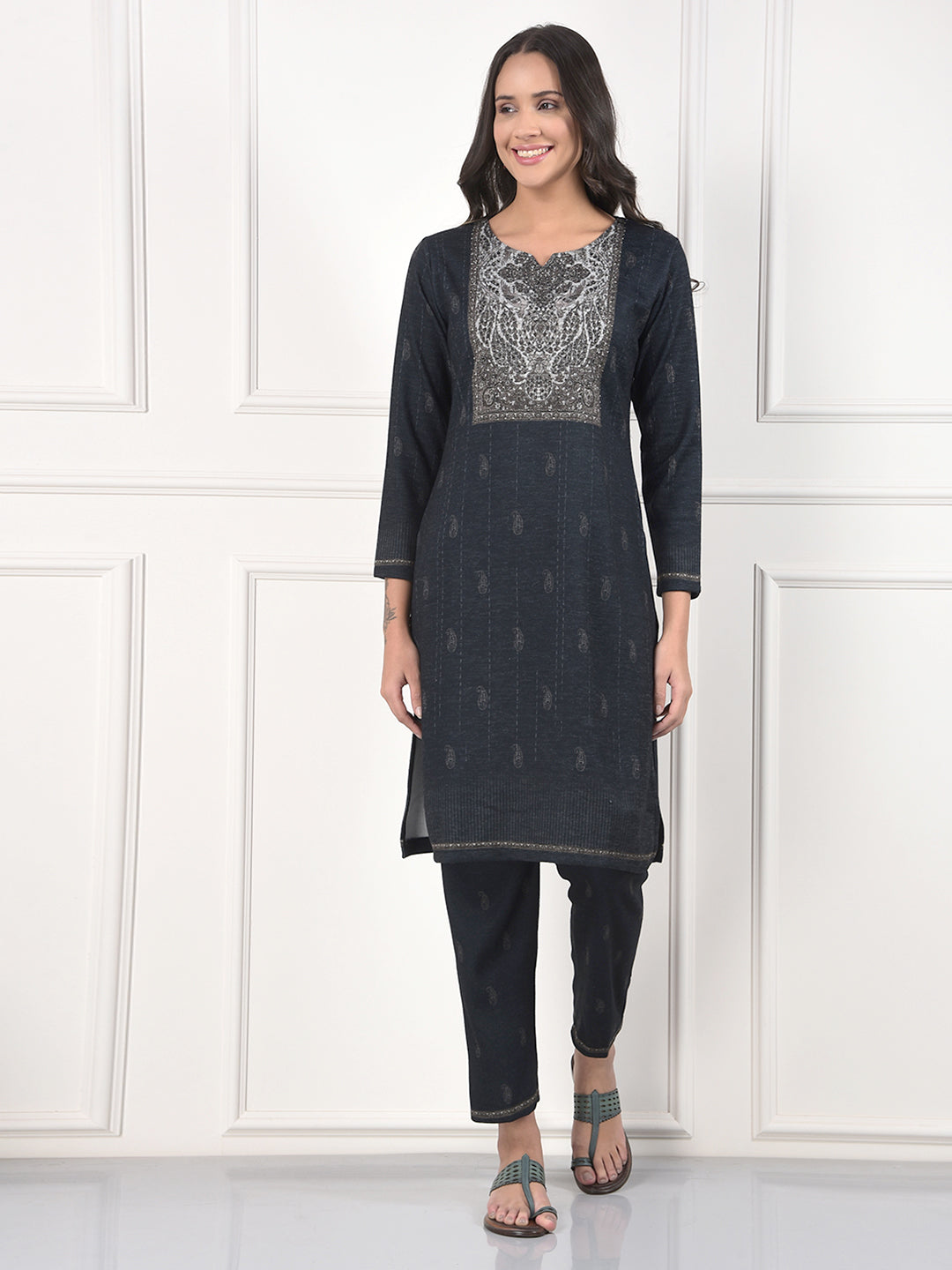 MISS FOREVER DARK GREY PRINTED WINTER KURTI PLAZO WITH STOLE