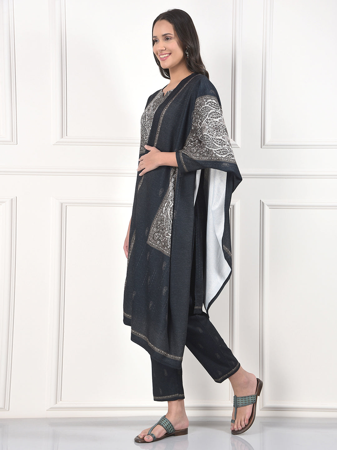 MISS FOREVER DARK GREY PRINTED WINTER KURTI PLAZO WITH STOLE