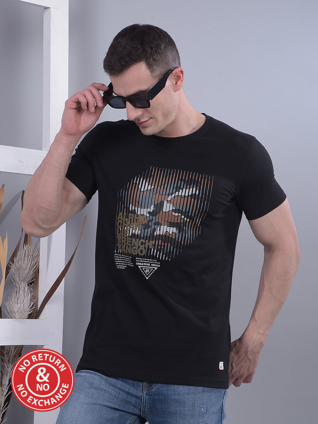 COBB BLACK PRINTED ROUND NECK T-SHIRT