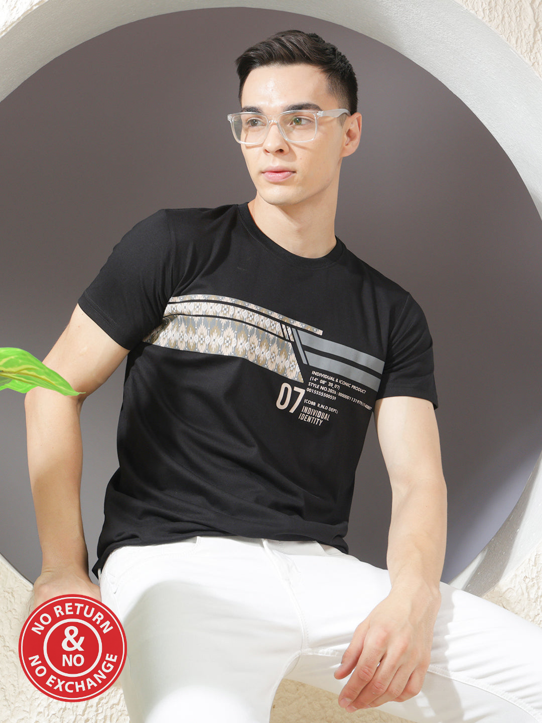 COBB BLACK PRINTED ROUND NECK T-SHIRT