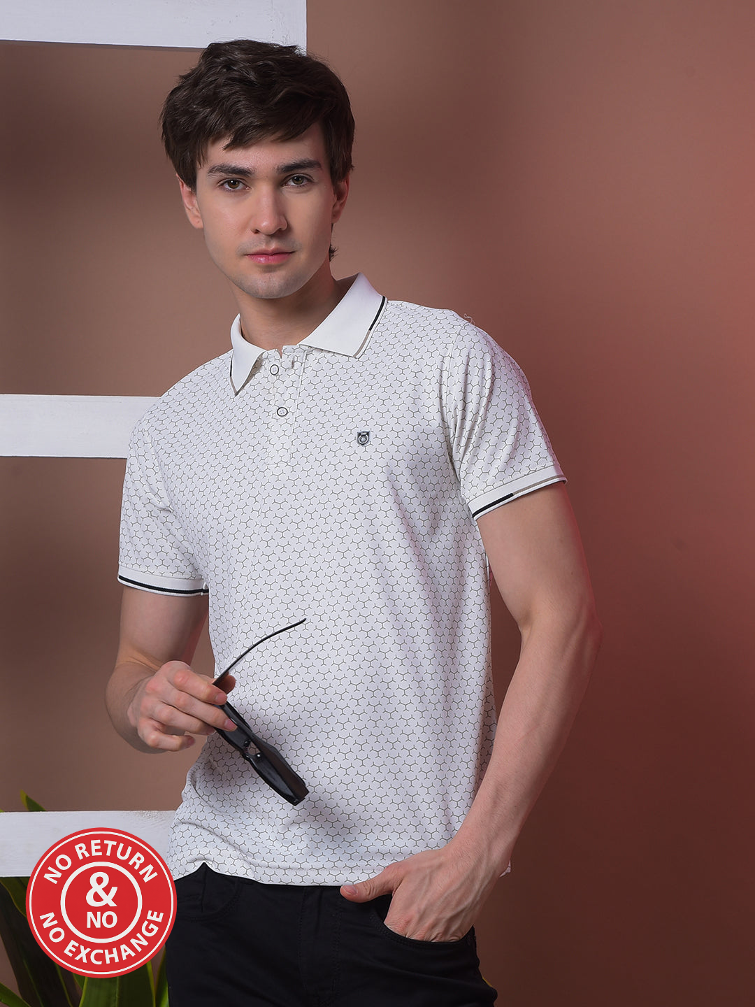 COBB WHITE PRINTED POLO NECK T-SHIRT