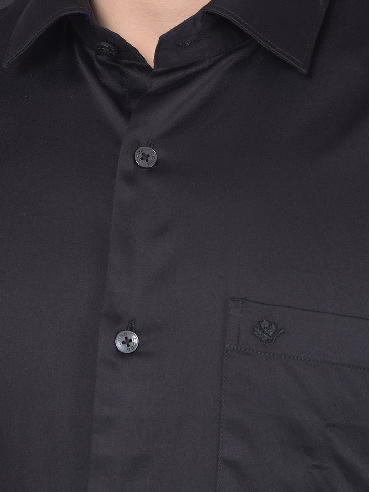 COBB SOLID BLACK SMART FIT FORMAL SHIRT