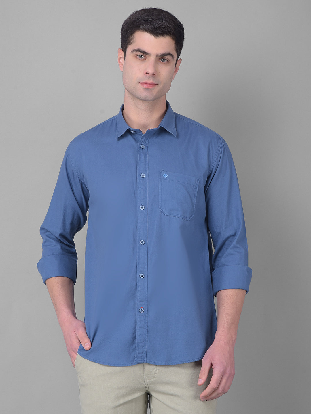 cobb solid yale blue slim fit casual shirt