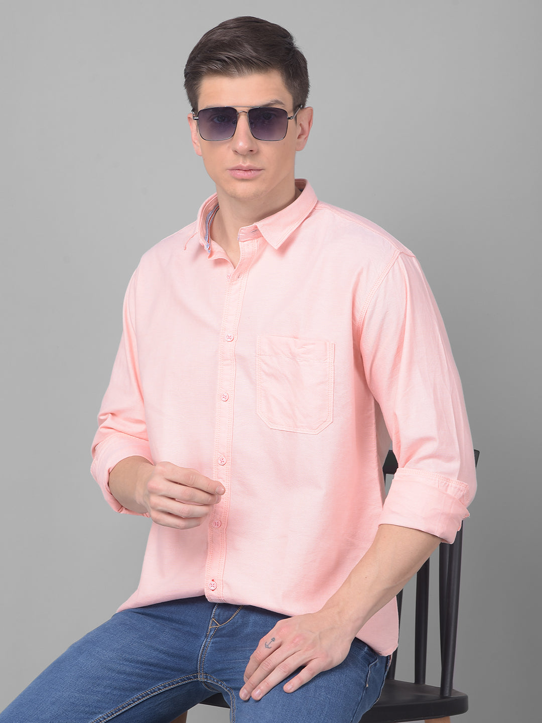 Image Guy Blue Jeans Pink Shirt Stock Photo 133601426 | Shutterstock