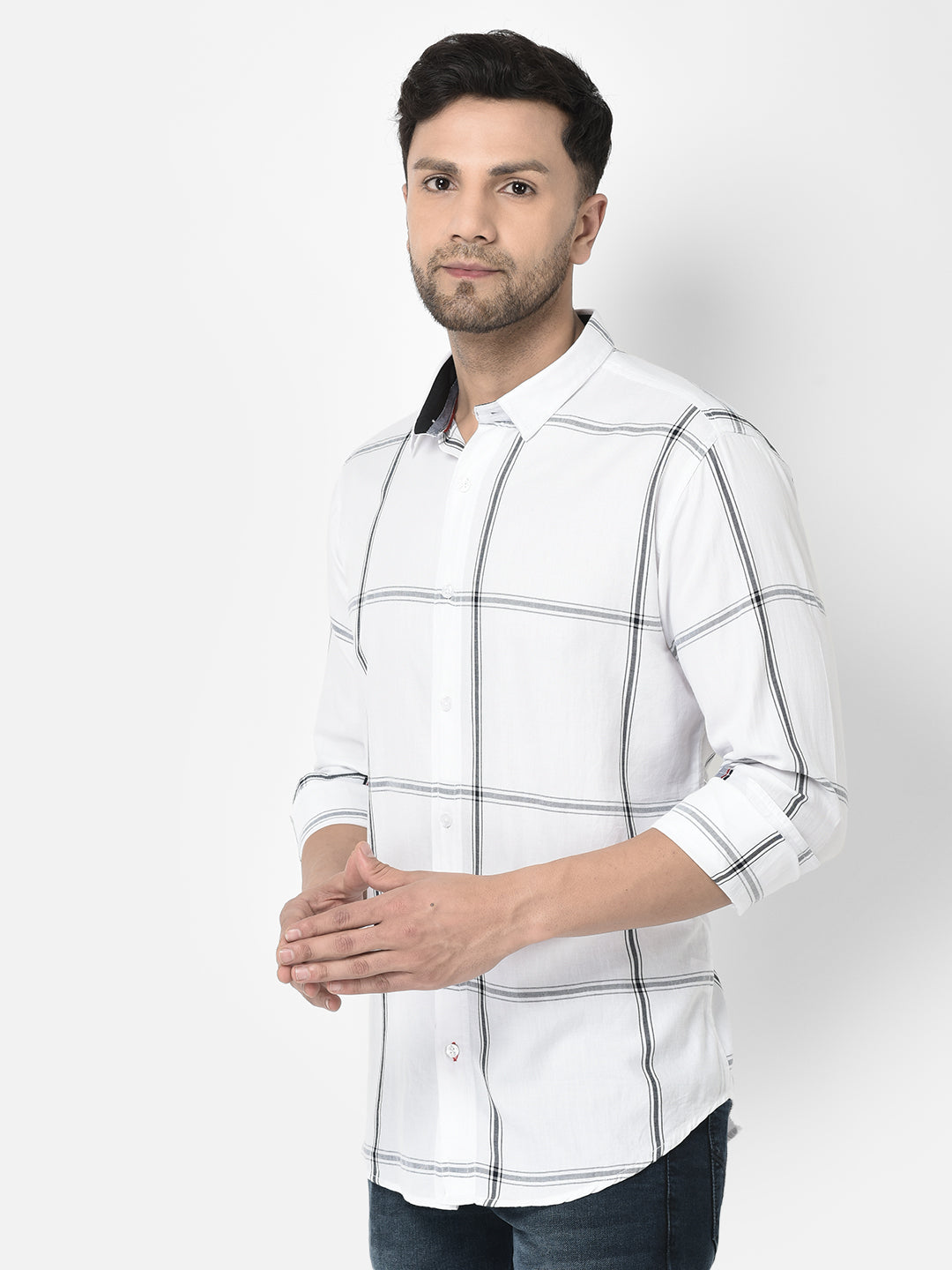 Cobb White Checked Slim Fit Casual Shirt