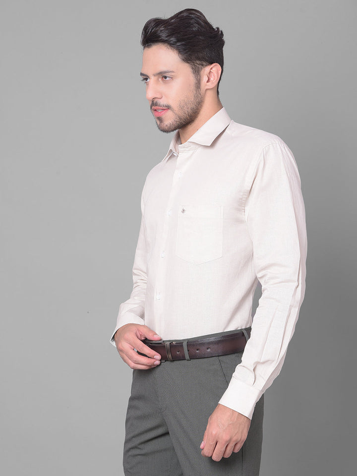 Cobb Beige Solid Smart Fit Formal Shirts