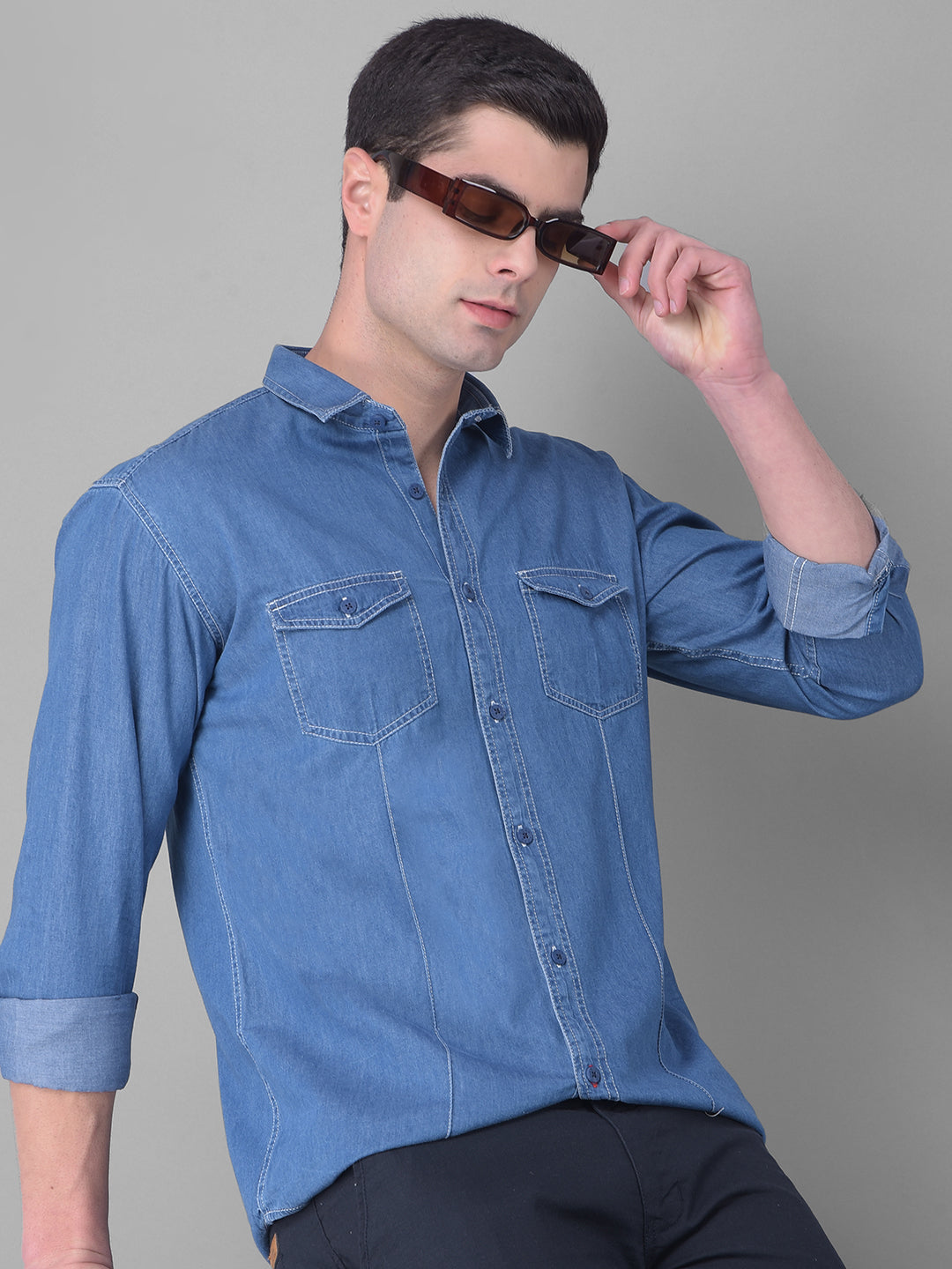 Cobb Green Solid Stretch Fit Casual Shirt