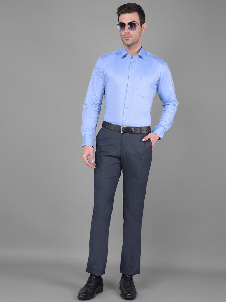 Cobb Solid Medium Blue Smart Fit Formal Shirt