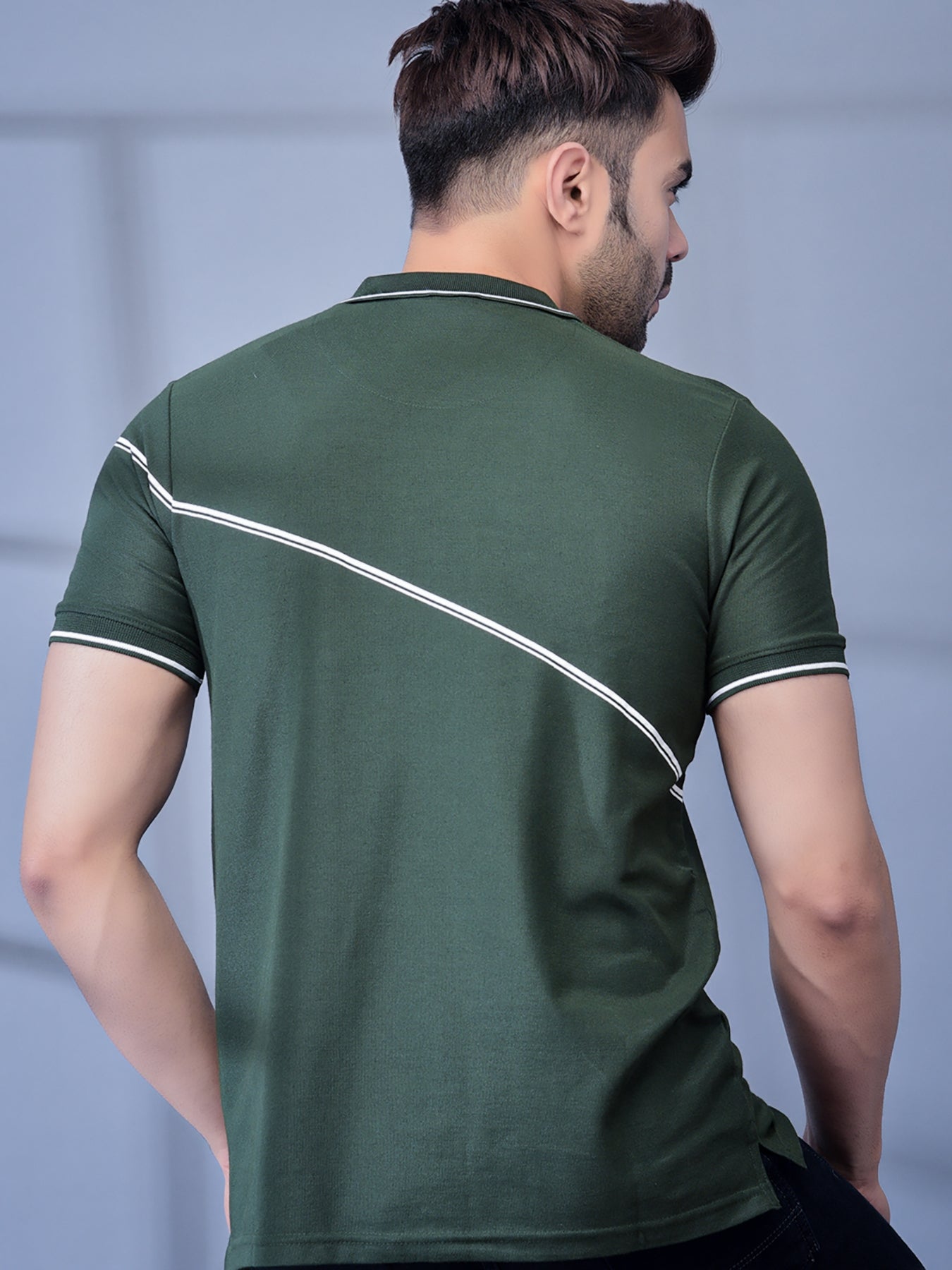 Cobb Olive Solid Polo Neck T-Shirt