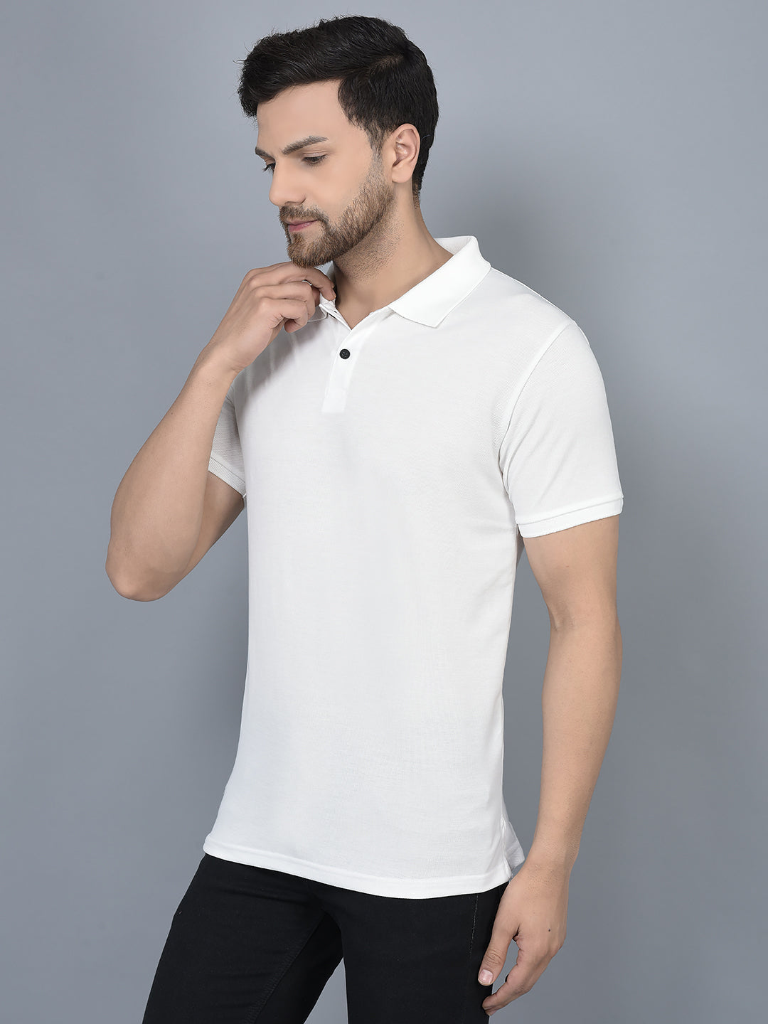 Cobb White Solid Polo Neck T-Shirt