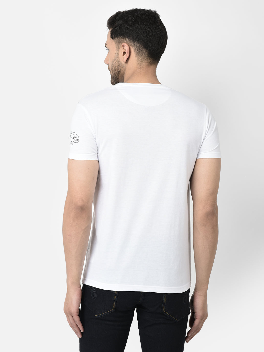 Cobb White Printed Regular Fit T-Shirt