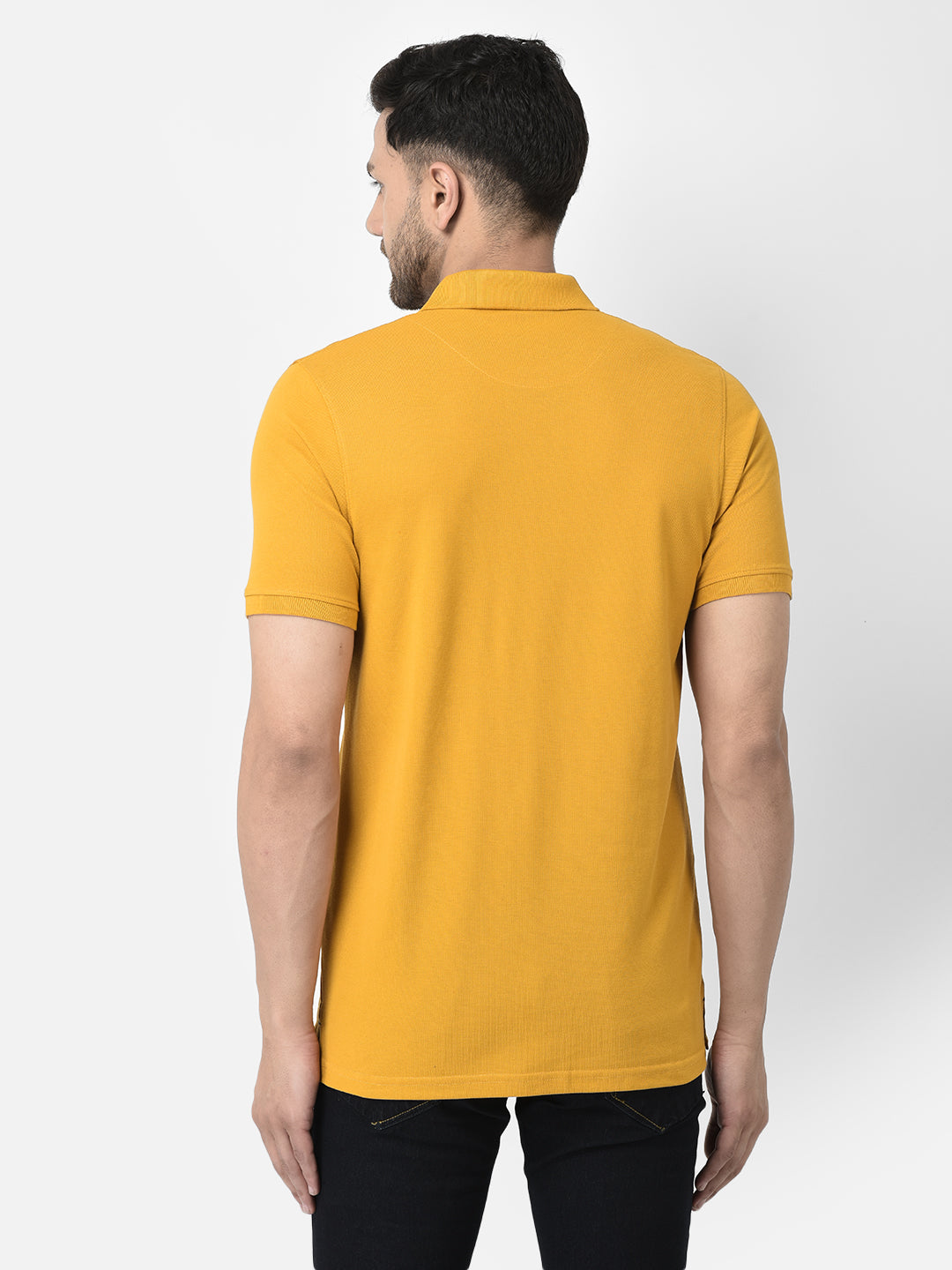 Cobb Mustard Solid Slim Fit T-Shirt