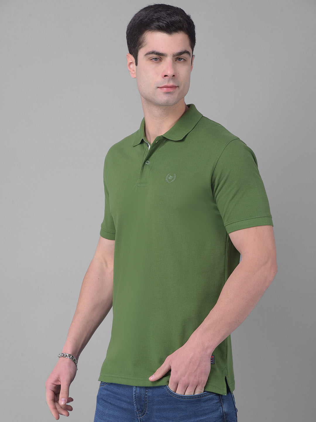 cobb solid hunter green polo neck t-shirt