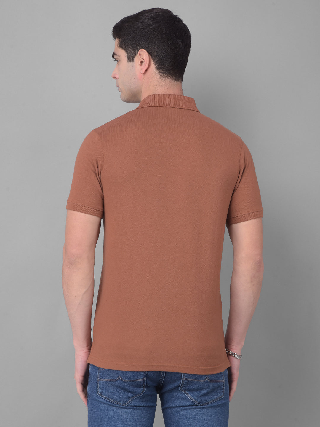 cobb solid gingerbread brown polo neck t-shirt